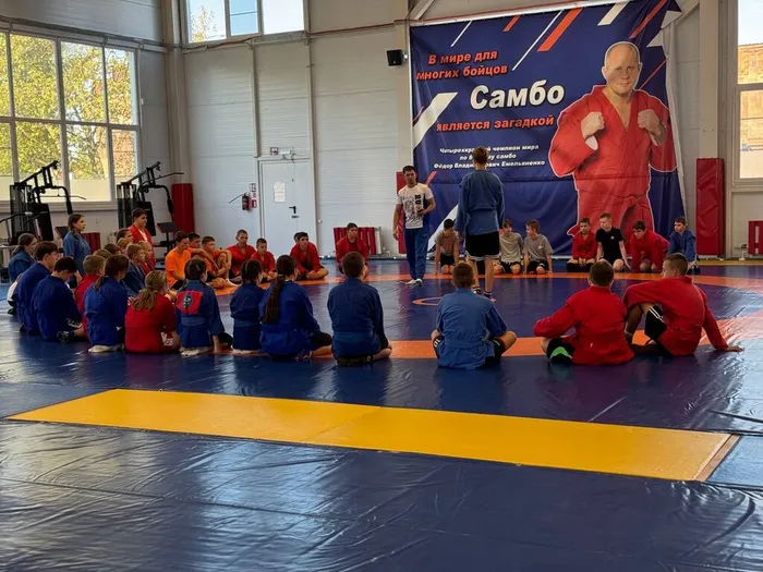 WhatsApp Image 2025-09-24 at 08.21.03