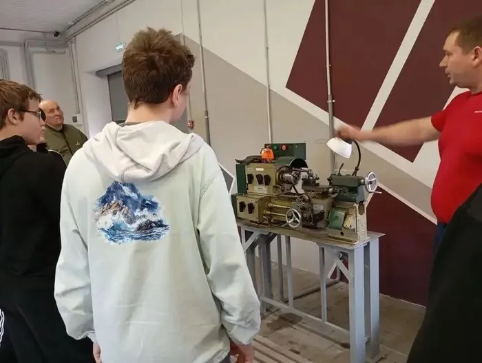 share-photo-10932007745