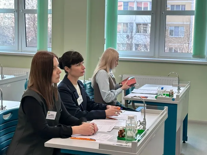 QrJHI-dx_ZjyX-3s287wad6Gmw_LYnR3BuMYxZtAjtsfJrSRAsXZB_siUyl6hlmpHEbcuYL0oKJGmEZ3NrEhBbNV